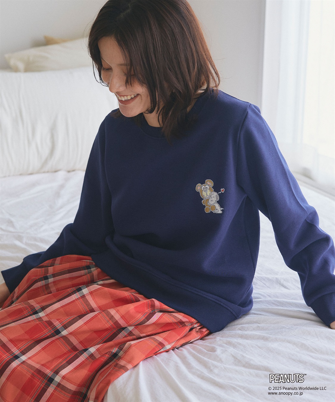 Life Style by cross marche 【PEANUTS/ピーナッツ】SNOOPY and Teddy Bear刺繍デザイン裏起毛スウェットトレーナー_main