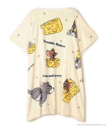 【TOM and JERRY/トムとジェリー】トムジェリあったか着るフリース毛布ウェア(アイボリー-FREE)