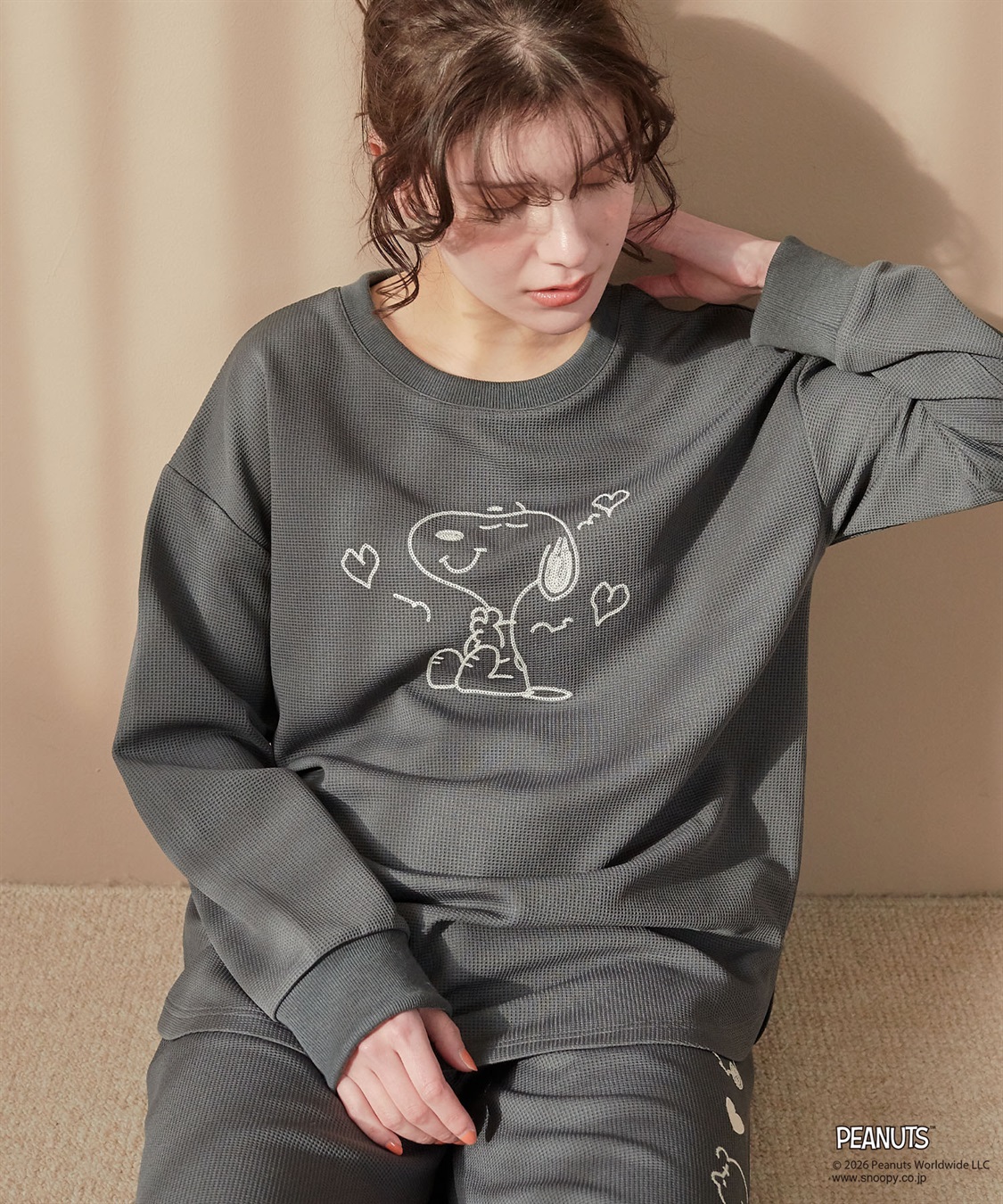 Life Style by cross marche 【PEANUTS/ピーナッツ】SNOOPY/スヌーピーワッフル刺繍ルームウェアトップス/パジャマ（上下別売り）（2026SS）_main