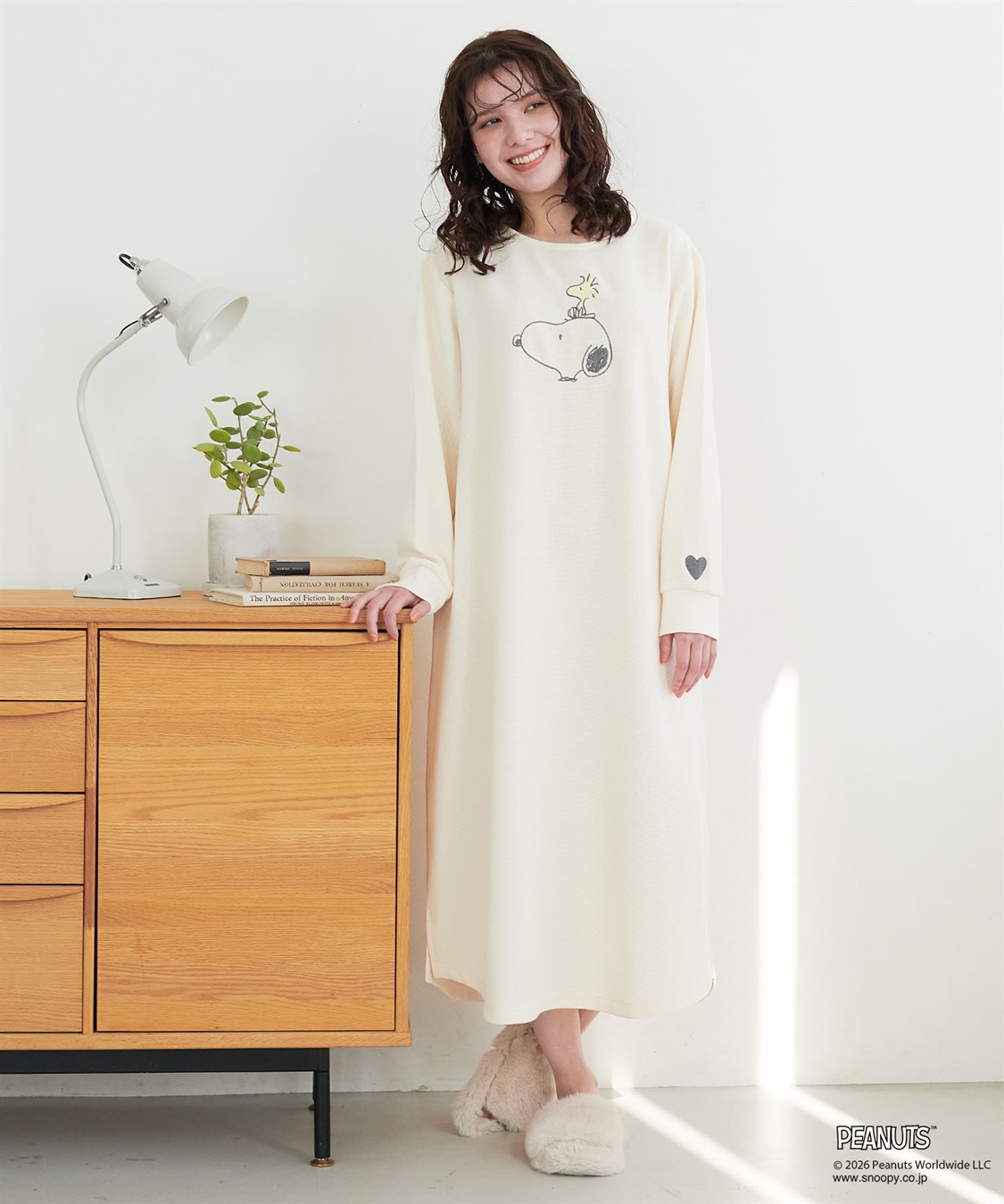 Life Style by cross marche 【PEANUTS/ピーナッツ】SNOOPY/スヌーピーワッフル刺繍ルームウェアワンピース/パジャマ（2026SS）_main
