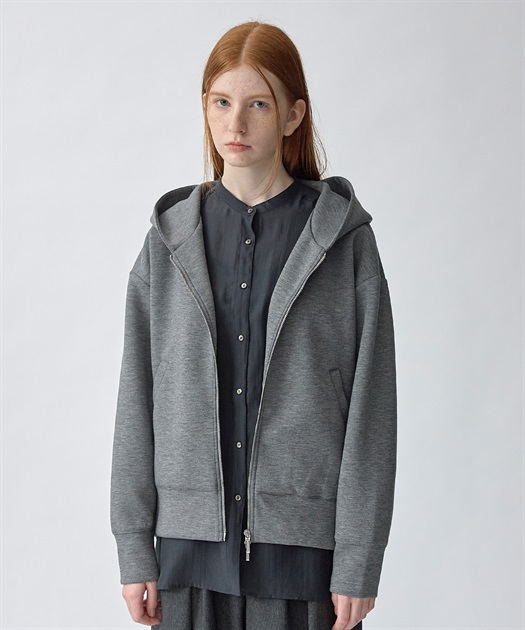 ダンボールフルジップパーカー