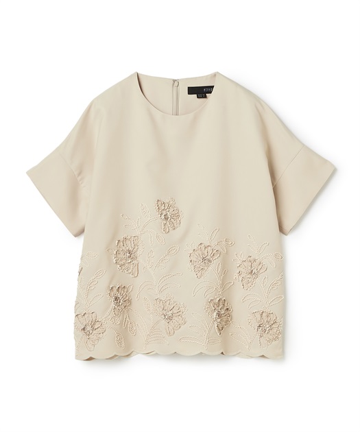 テープ刺繍入りプルオーバーブラウス