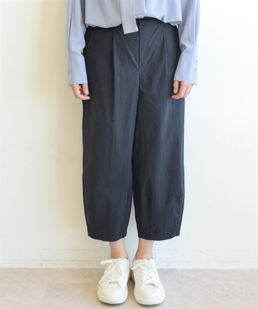 裾切り替えタックパンツ ATSURO TAYAMA｜クロスプラス公式通販サイト