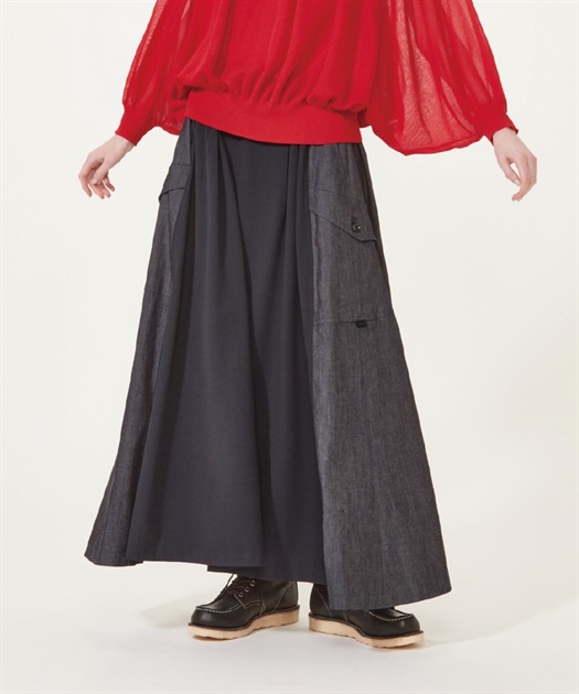 サイド切り替えフレアスカート