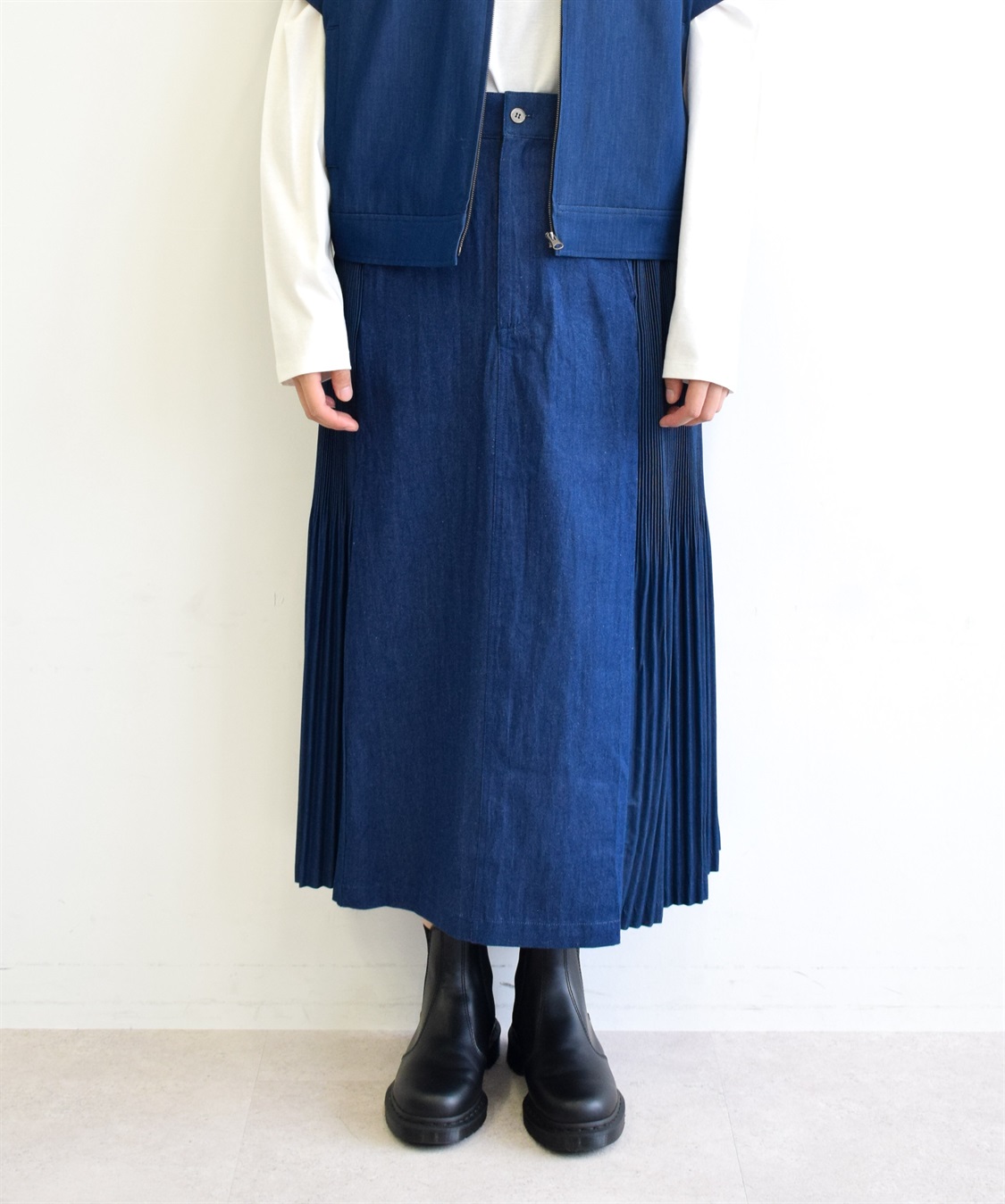 サイドプリーツデニムスカート ATSURO TAYAMA｜クロスプラス公式通販サイト