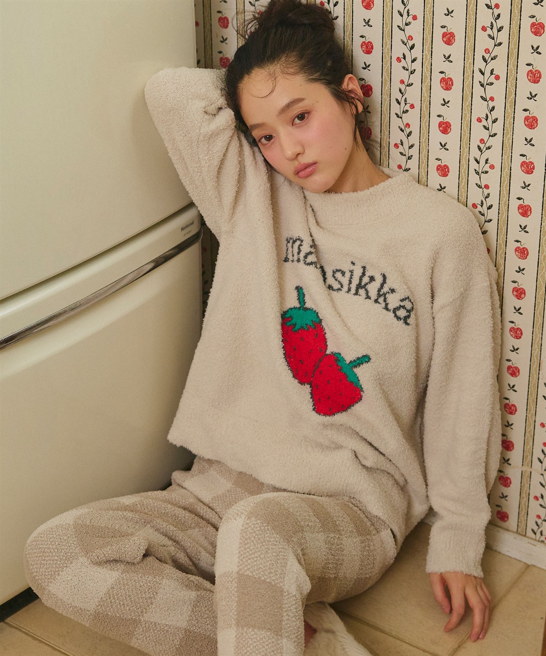 Life Style by cross marche 【LAFUKU/ラフク】もちふわマシュマロニットフルーツ刺繍トップス/ルームウェア◆洗濯可能◆（上下別売り）_main