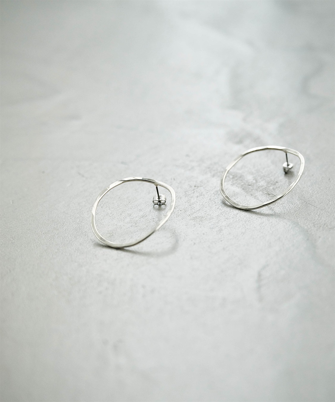 N.O.R.C アシンメトリーフープピアス_variation_1