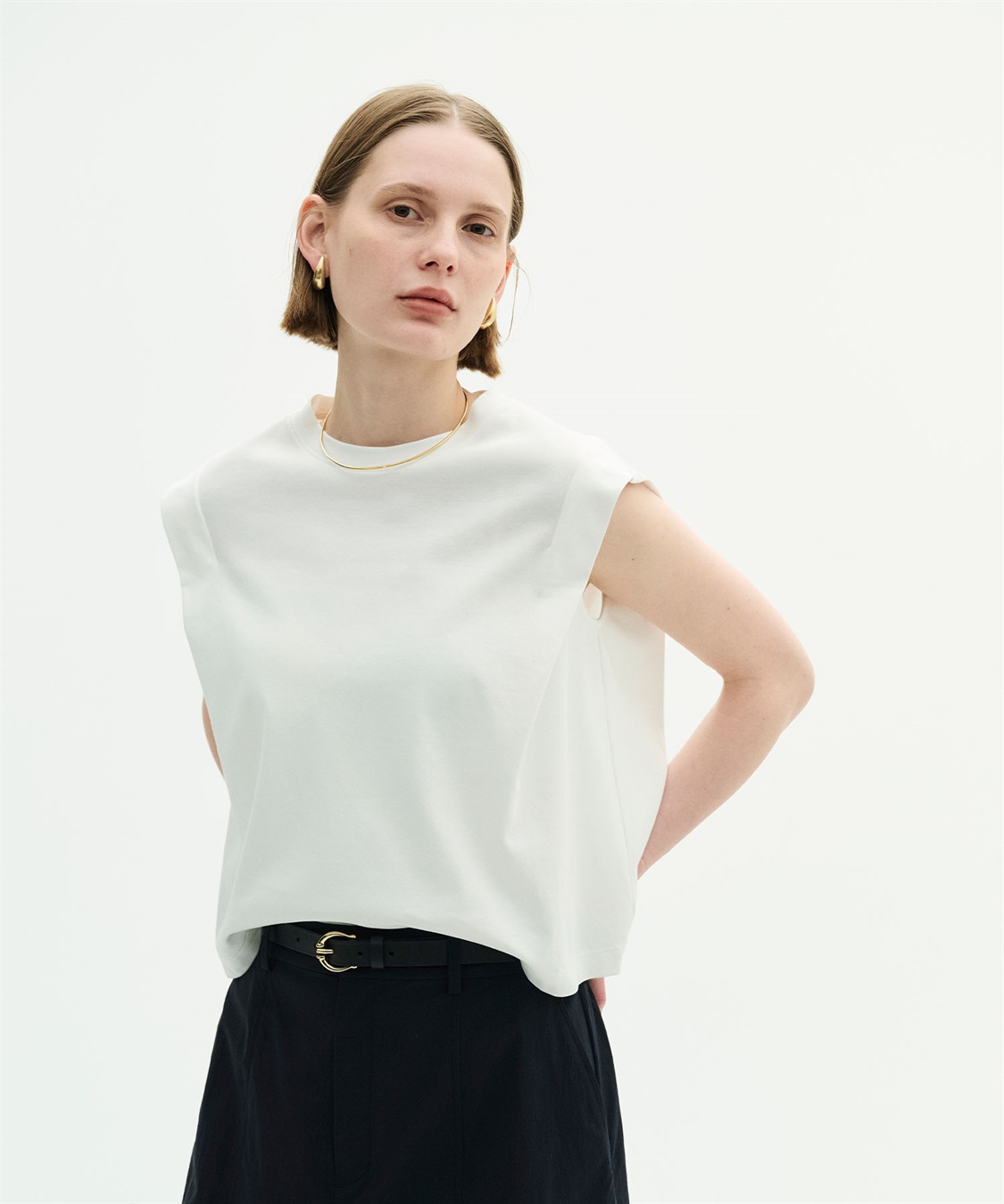 N.O.R.C 【マルチファンクション】タックショルダートップス