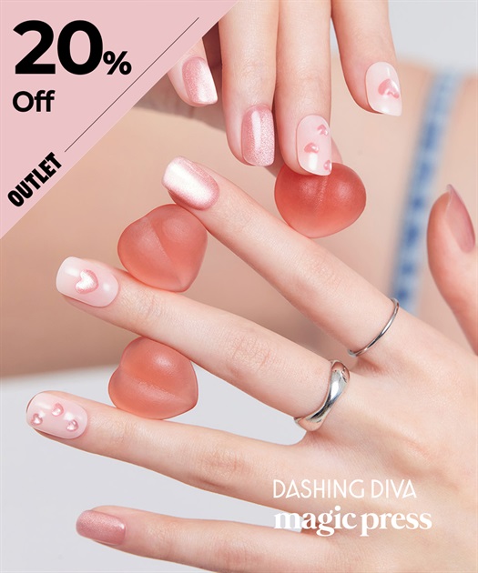DASHING DIVA 限定スワロフスキーネイル　１２種類　✖️2セット　計２４ DASHING DIVA/ダッシングディバ magic press Heart Jelly ハンドネイル