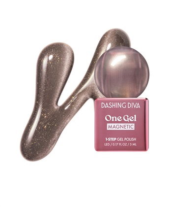 DASHING DIVA