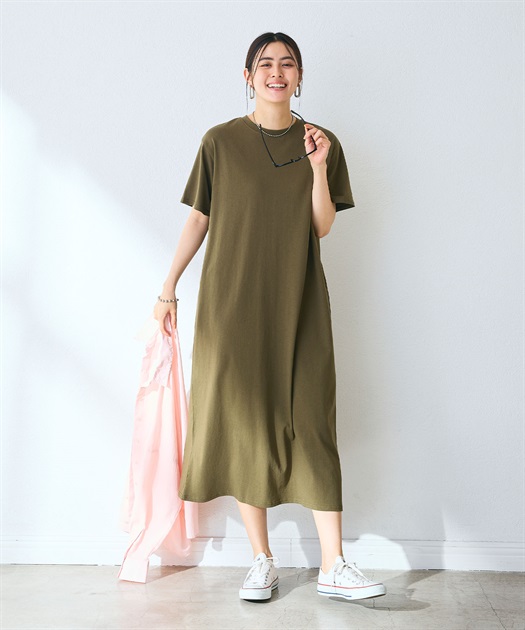 CROSS FUNCTION 《汗染み防止》バックスリットベーシックワンピース