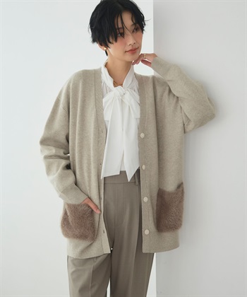 《洗える》サマ美え ファーポケットVネックカーディガン(ライトグレー-Ｍ)