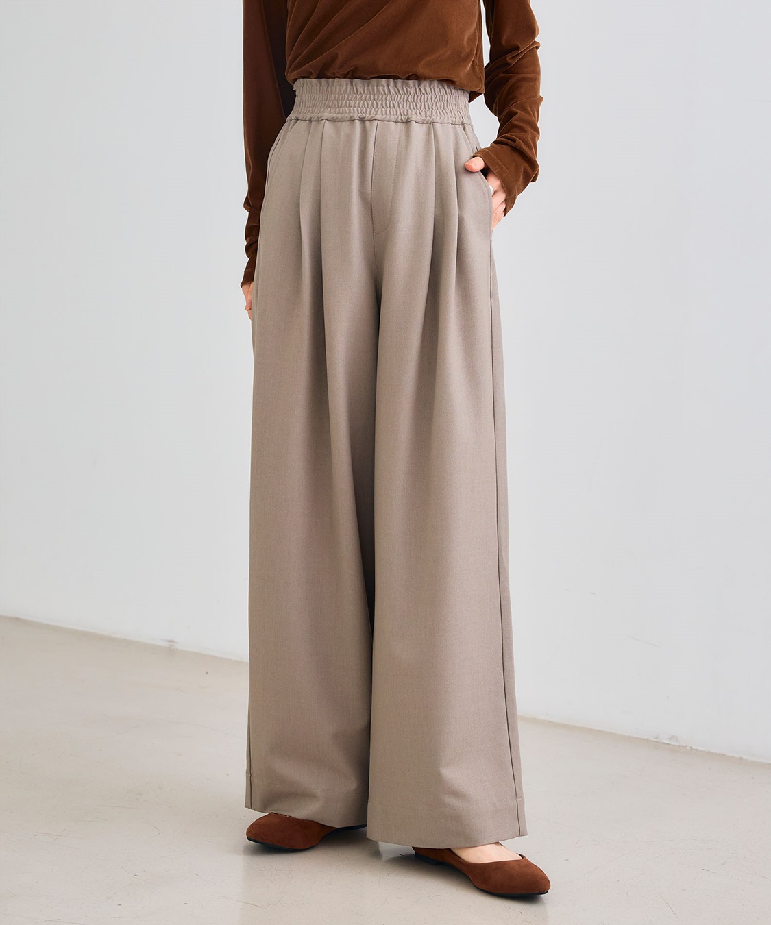 CROSS FUNCTION 《シワになりにくい》サマ美え ツータックギャザーワイドパンツ_main