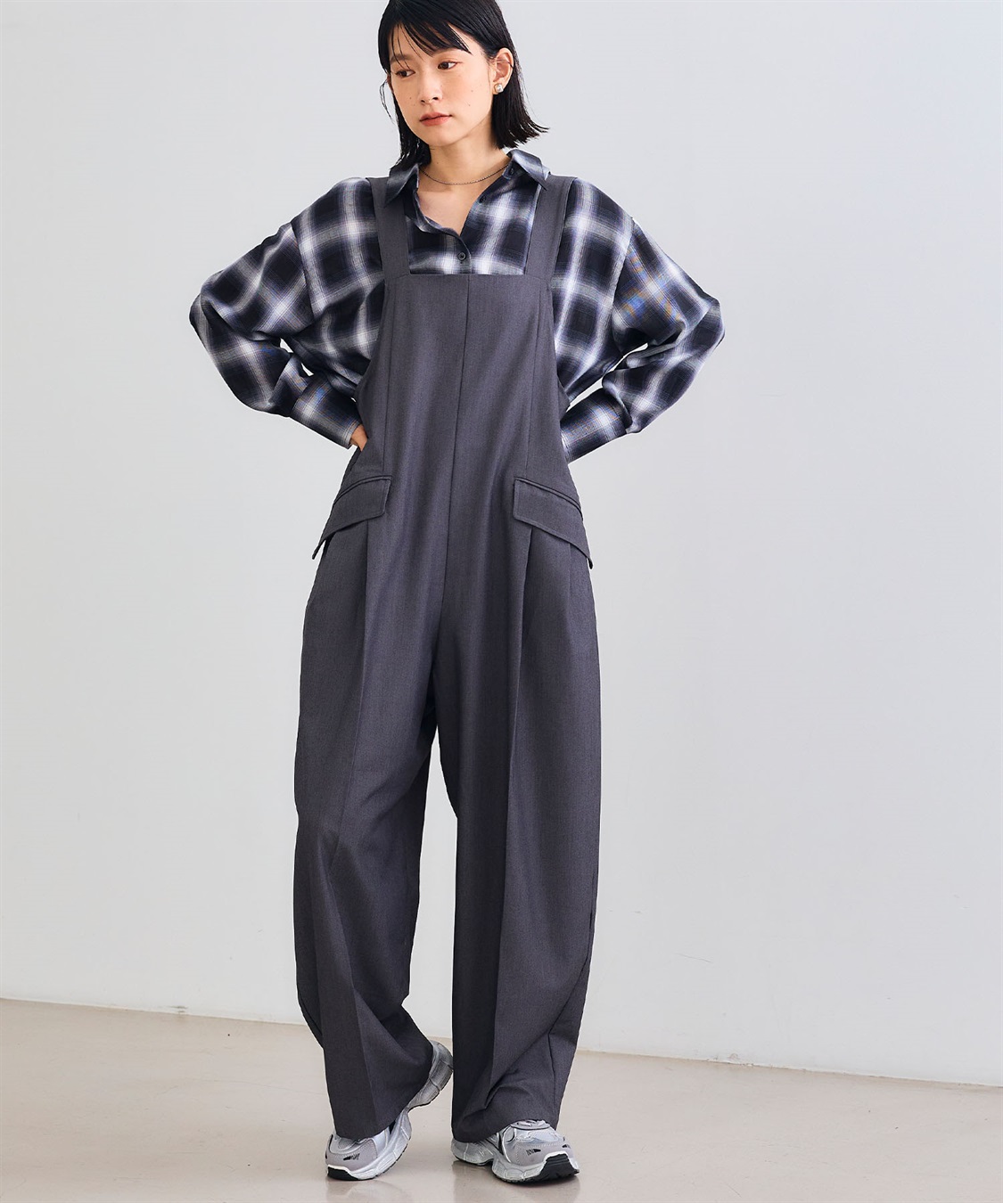 シワになりにくい》サマ美え リラックスオールインワン CROSS