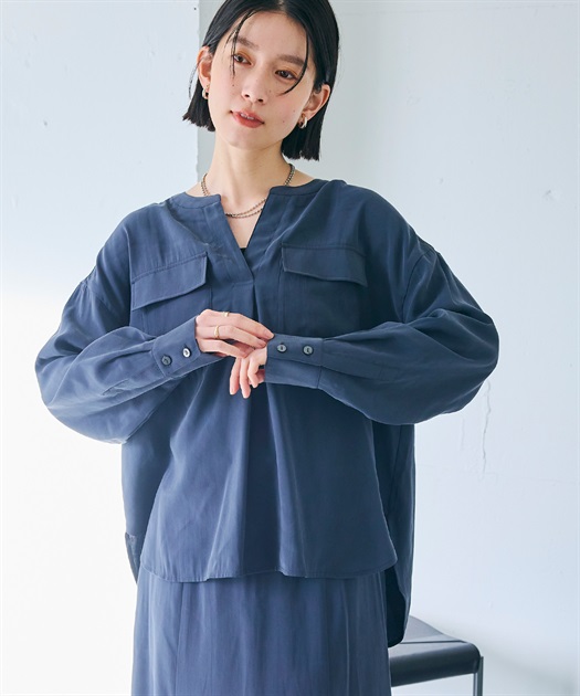 接触冷感》サマ美え とろみワークディテールドレープシャツ CROSS