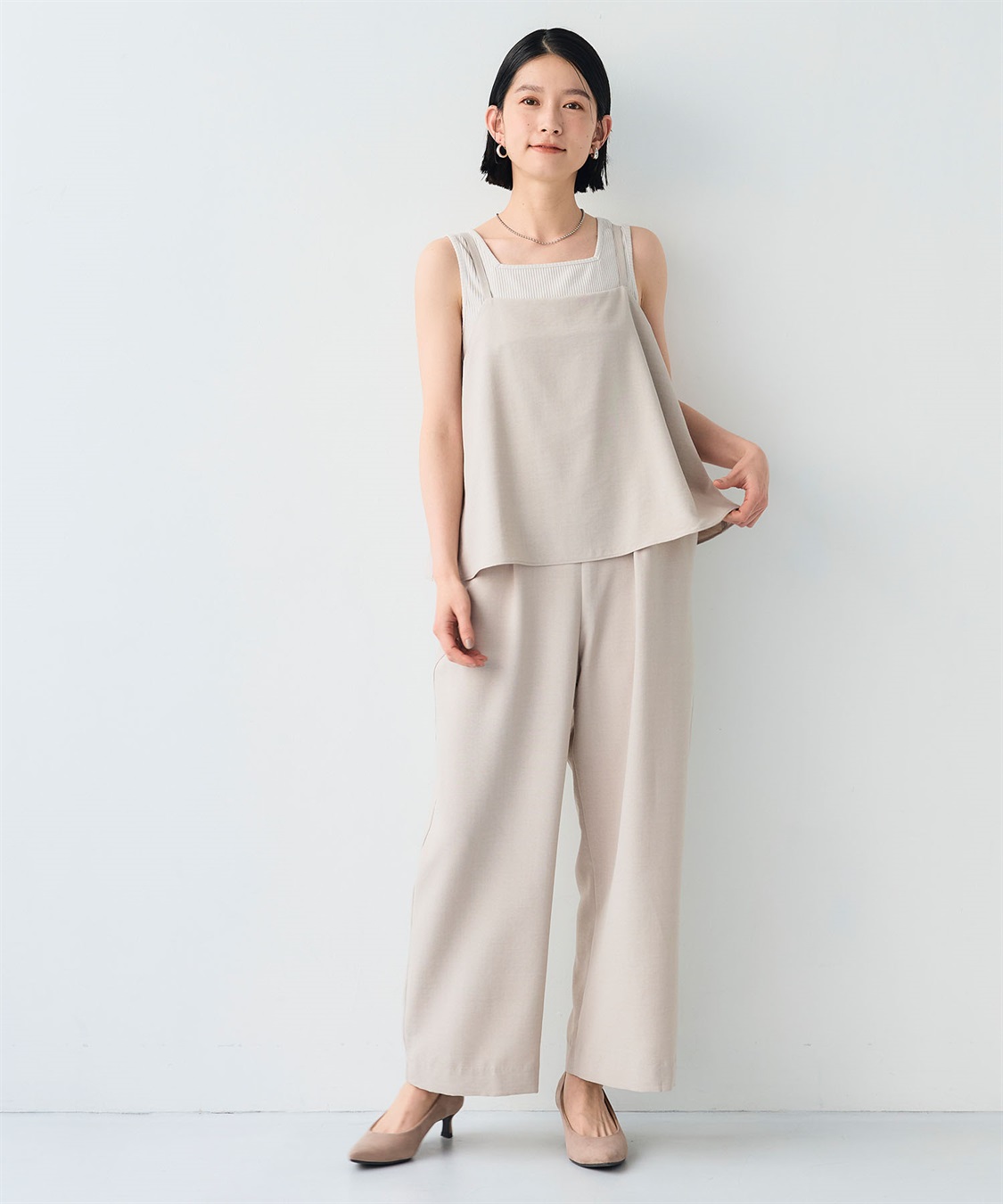 シワになりにくい》サマナチュラ リネンライクキャミサロペット
