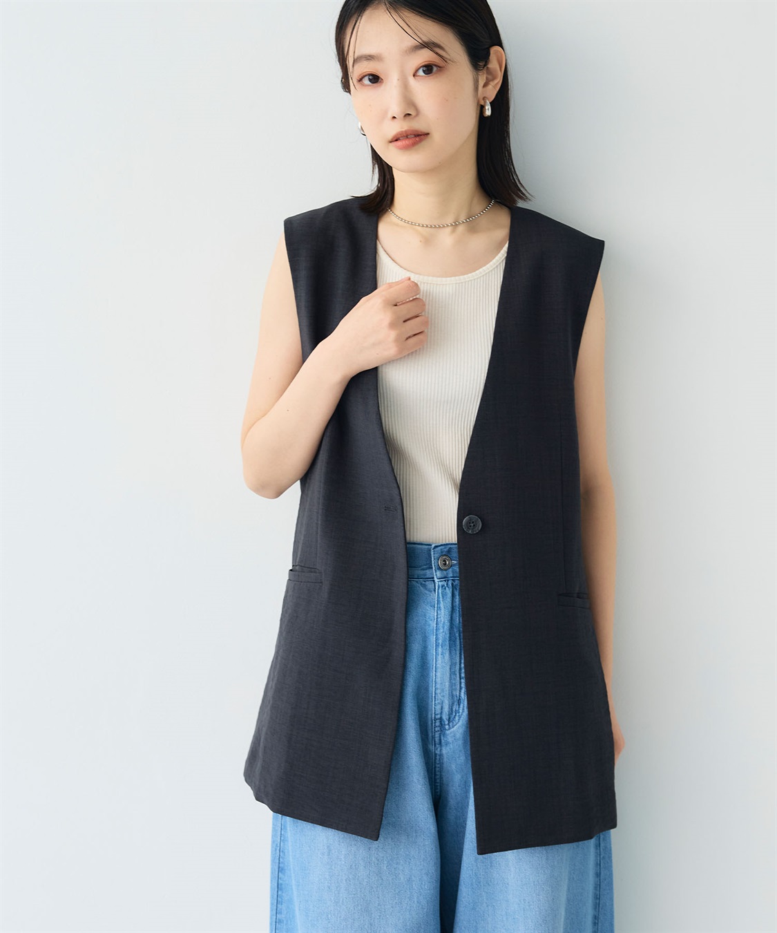 シワになりにくい》サマナチュラ リネンライクノーカラーV