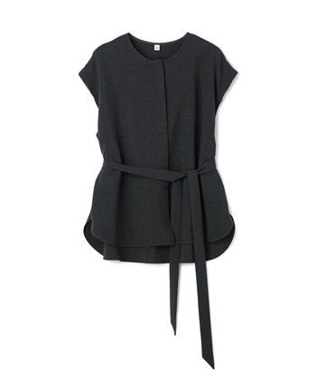 《シワになりにくい》サマナチュラ リネンライクベルト付きフレンチスリーブブラウス(チャコール-Ｍ)