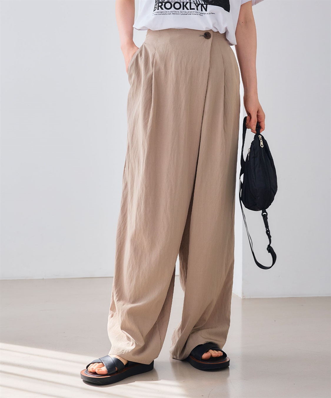 MAHF ワイドスノーパンツ ベージュ ウエスト調整可能 スノーパンツ