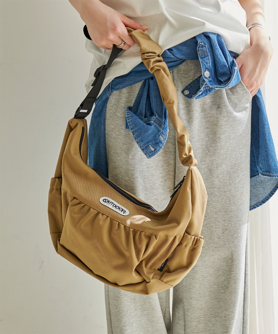 CROSS FUNCTION OUTDOOR ワイドエッグショルダーバッグ_main