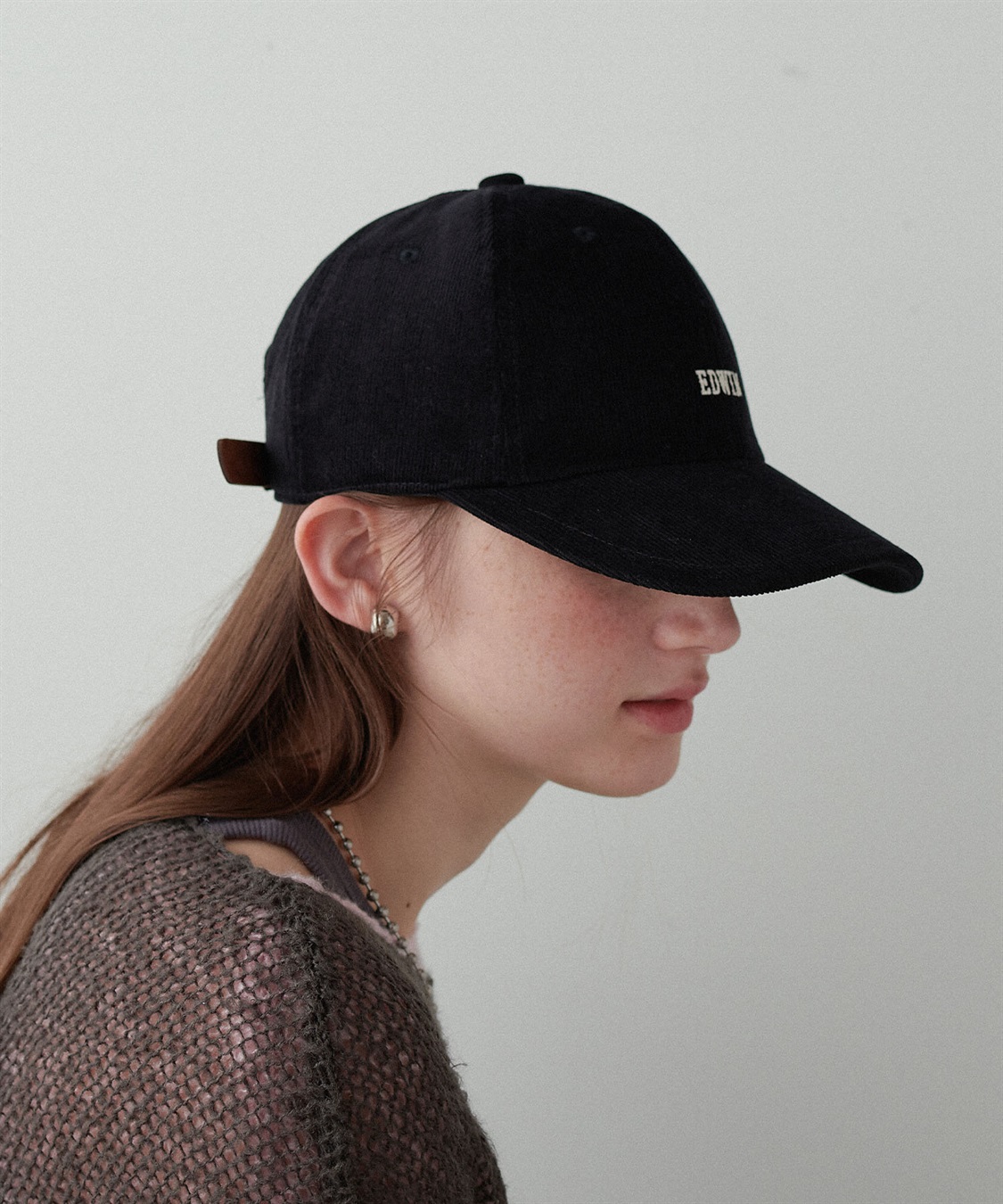 EDWIN/エドウィン】コーデュロイ刺しゅうキャップ HATMIKKE