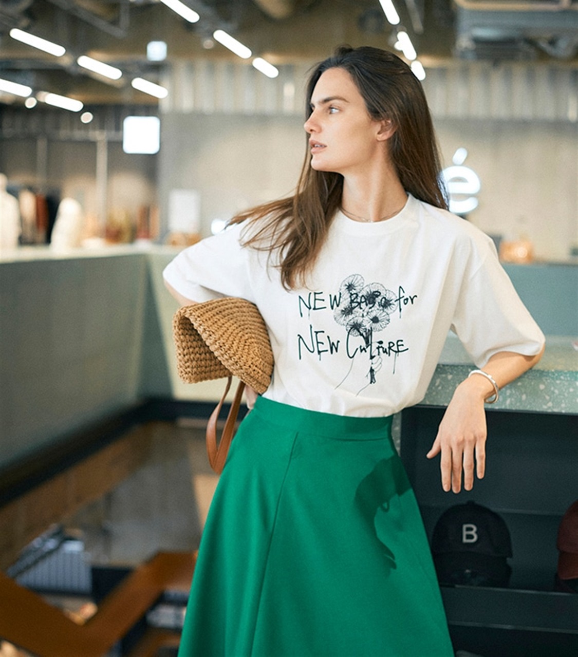 LE SOUK HOLIDAY koeコラボビックシルエットフラワープリントTシャツ_sub_2