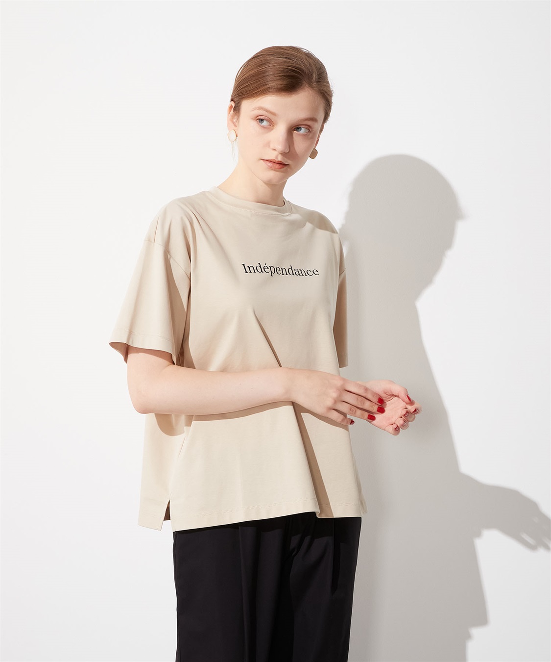 LE SOUK HOLIDAY ロゴプリントTシャツ_sub_1