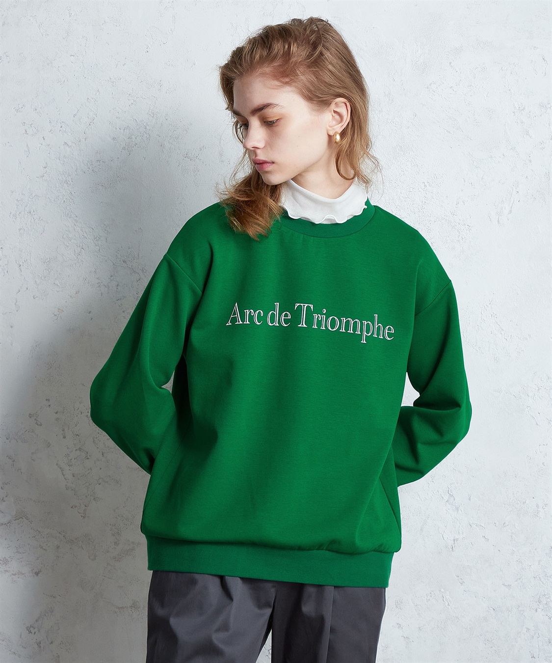 LE SOUK HOLIDAY カレッジプリントダンボールプルオーバー_sub_2