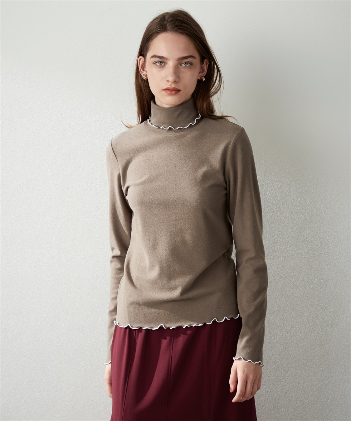 バイカラーメロウハイネックプルオーバー LE SOUK HOLIDAY｜クロス