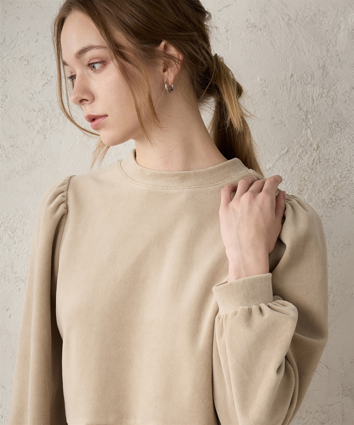 ベロアペプラムプルオーバー LE SOUK HOLIDAY｜クロスプラス公式通販サイト