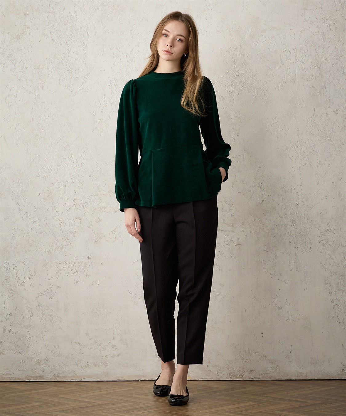 LE SOUK HOLIDAY ベロアペプラムプルオーバー_sub_12