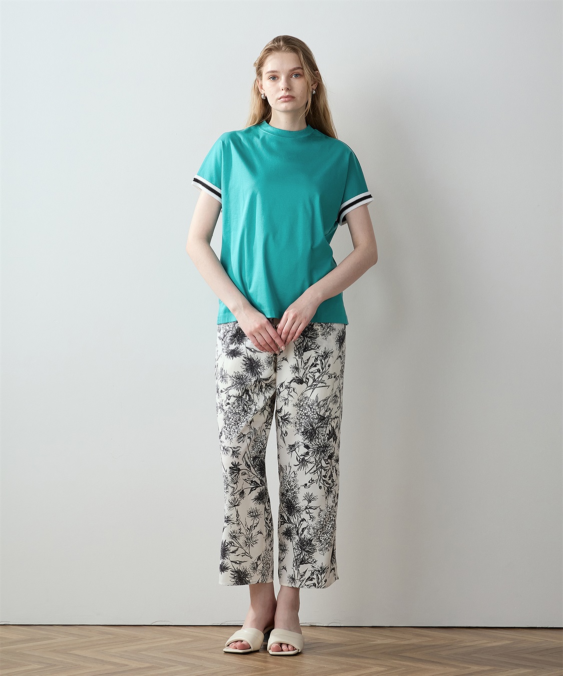 LE SOUK HOLIDAY 【接触冷感】袖テープモックネックTシャツ_sub_8