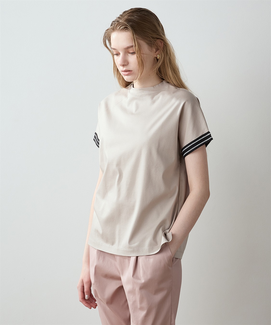 LE SOUK HOLIDAY 【接触冷感】袖テープモックネックTシャツ_sub_14