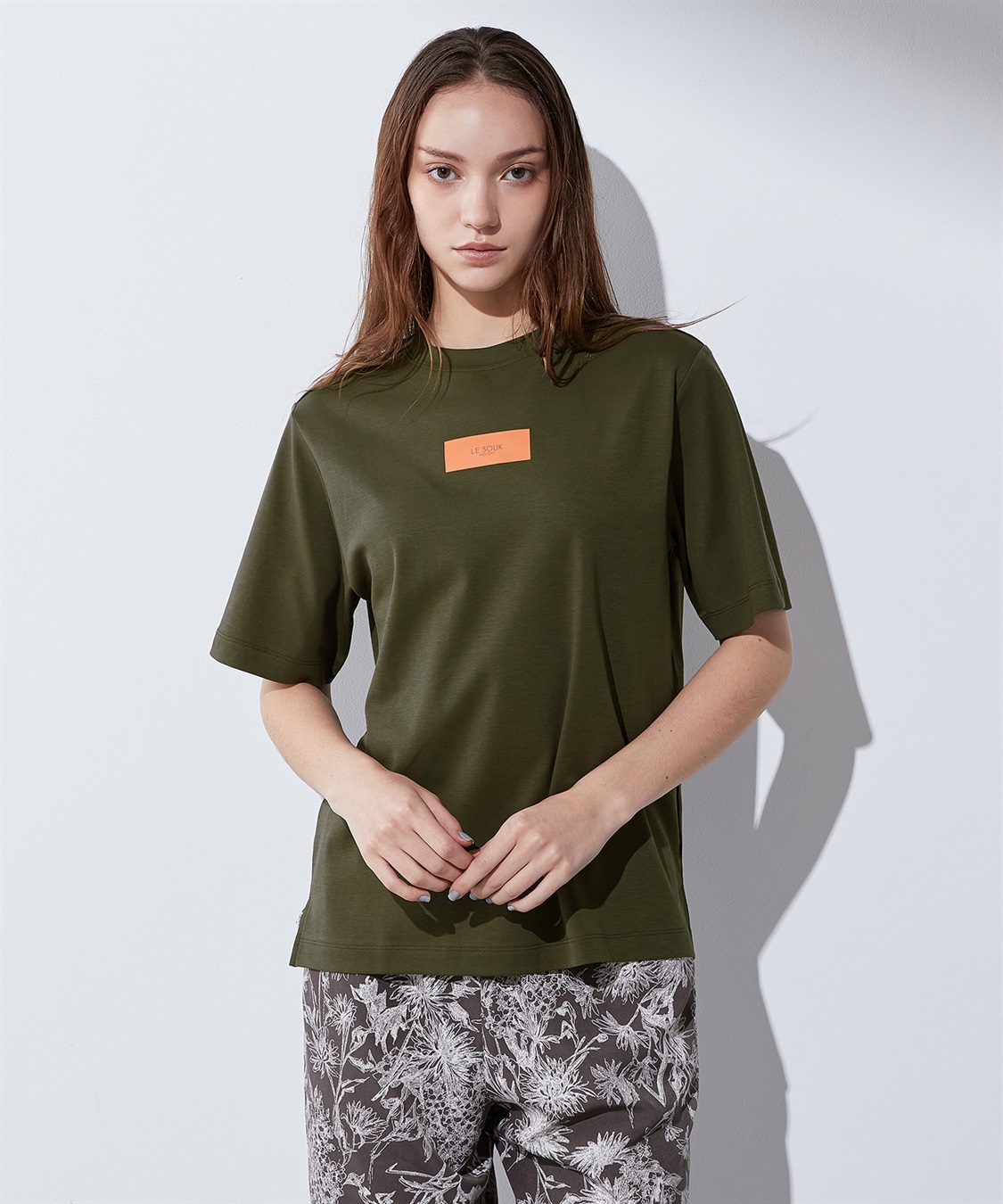 LE SOUK HOLIDAY 【接触冷感・汗じみ防止】ボックスロゴTシャツ_sub_13