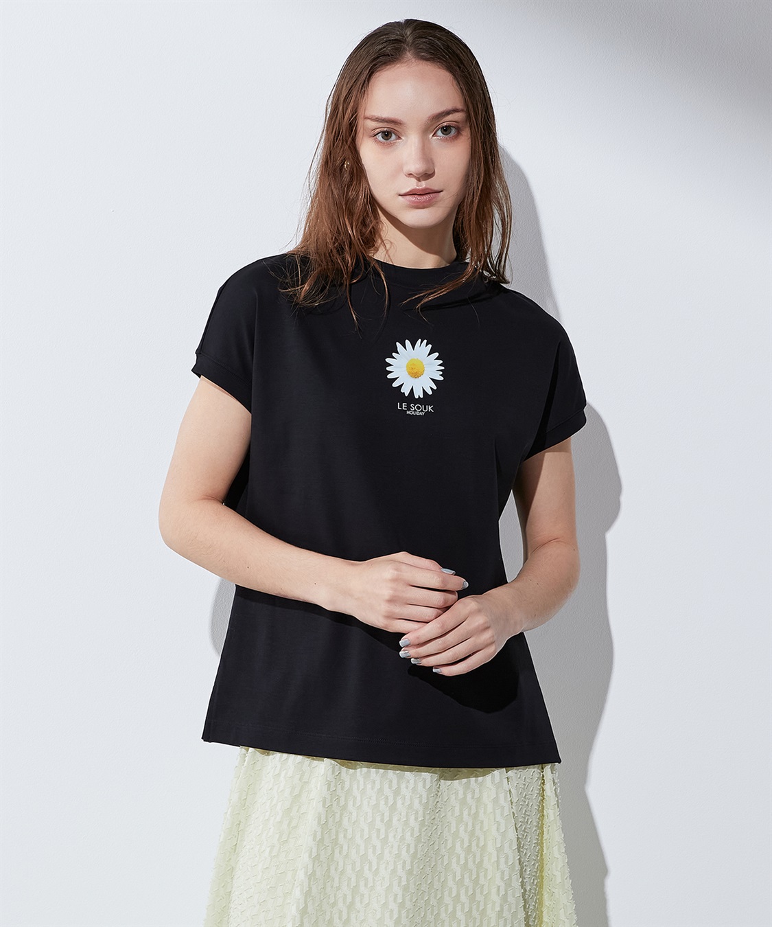 LE SOUK HOLIDAY 【接触冷感・汗じみ防止】フラワープリントTシャツ_sub_8