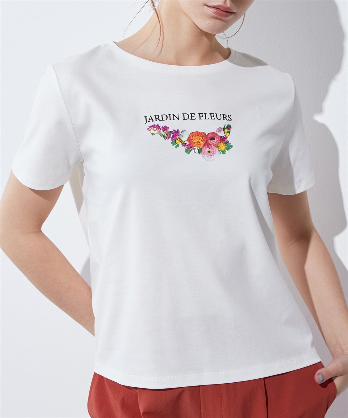 LE SOUK HOLIDAY 【接触冷感・汗じみ防止】ブーケプリントTシャツ_sub_5