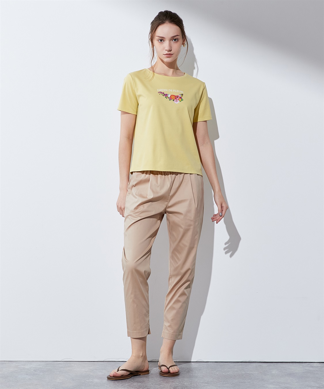 LE SOUK HOLIDAY 【接触冷感・汗じみ防止】ブーケプリントTシャツ_sub_10