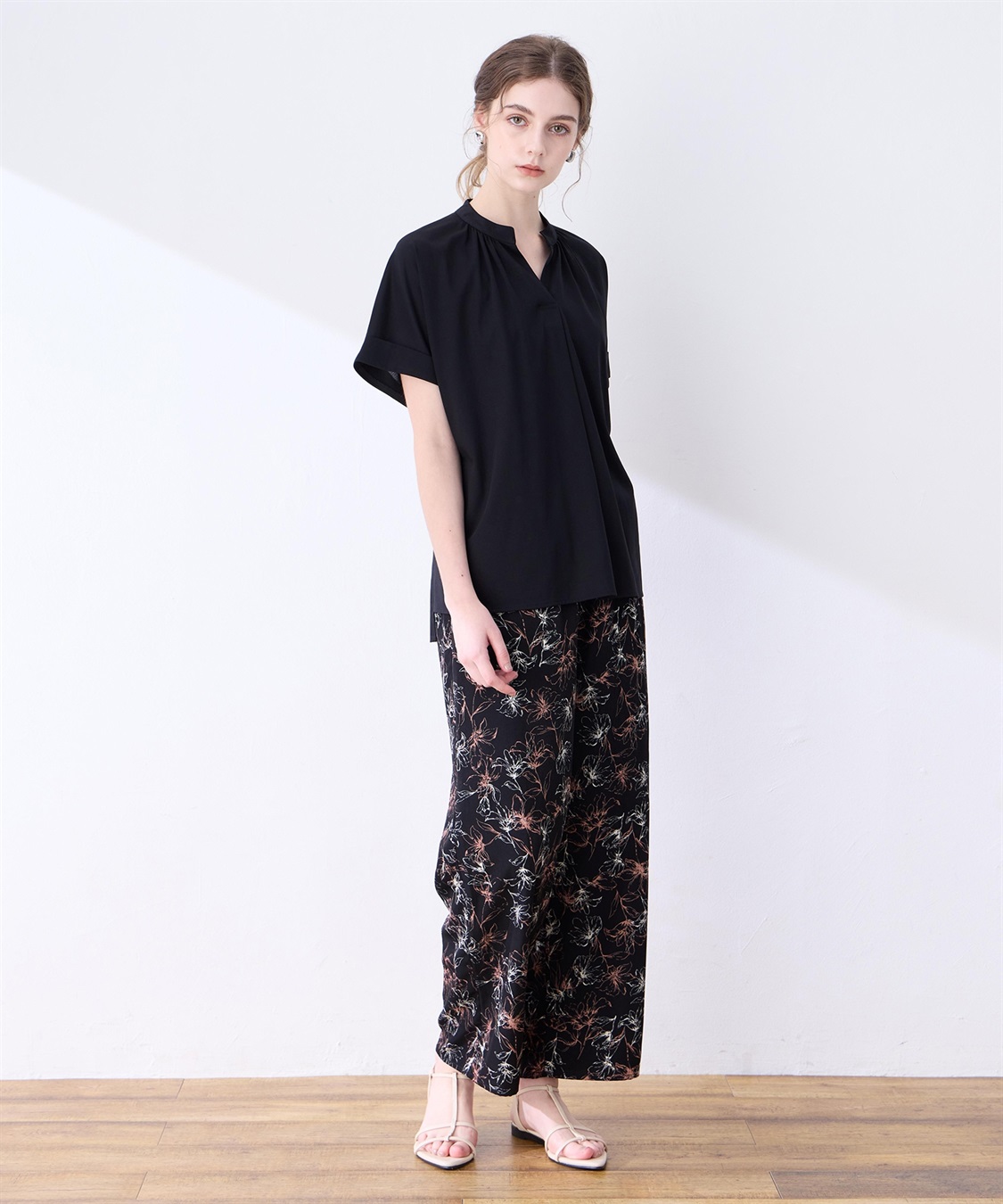 LE SOUK HOLIDAY 【接触冷感】ギャザースキッパーブラウス_sub_12