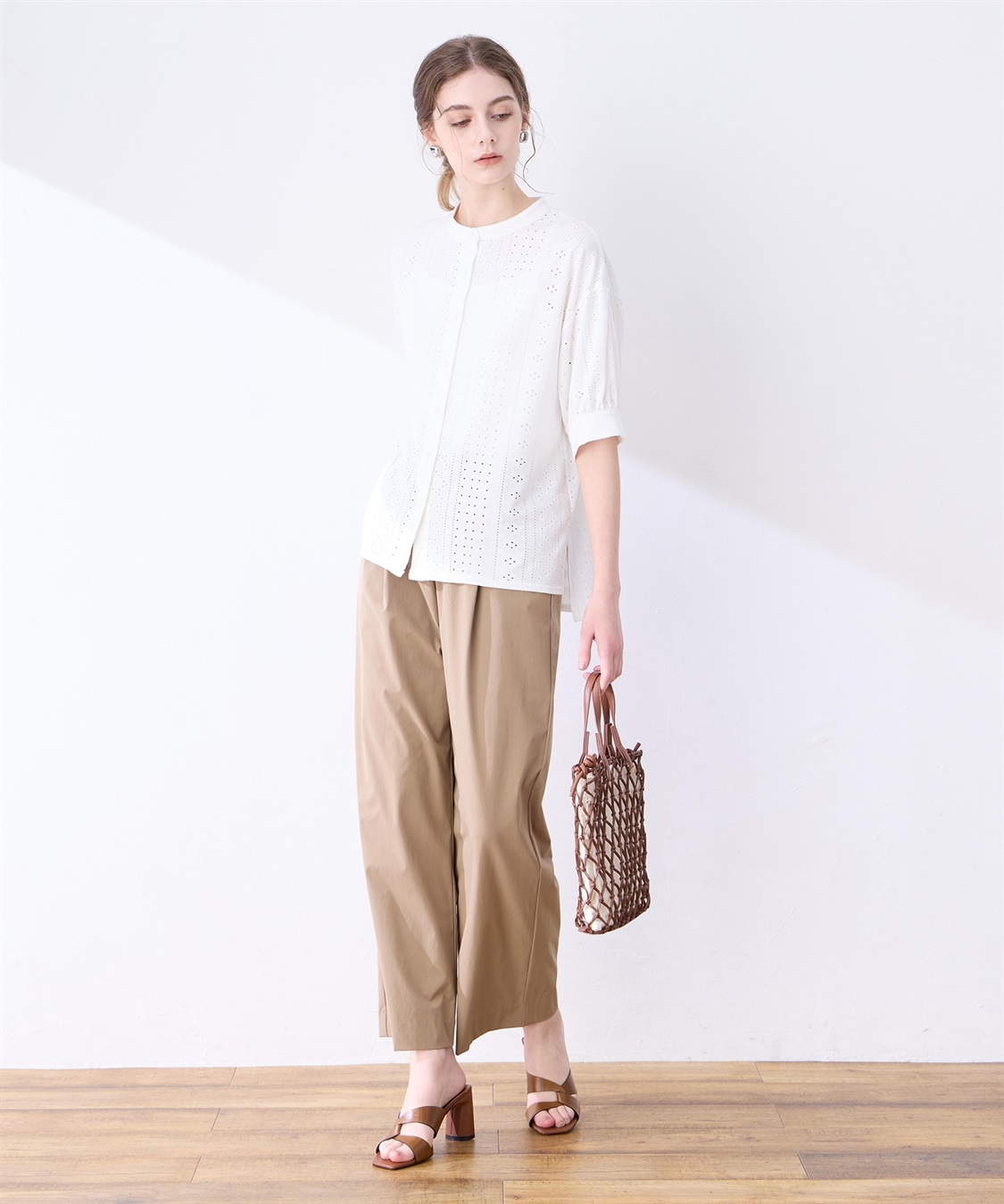 LE SOUK HOLIDAY カットワークレースバンドカラーブラウス_sub_16