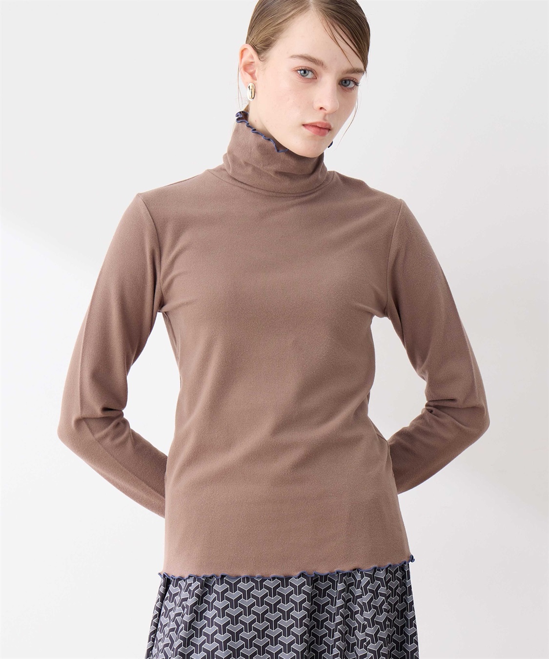 LE SOUK HOLIDAY メローハイネックプルオーバー（差し色）_sub_6