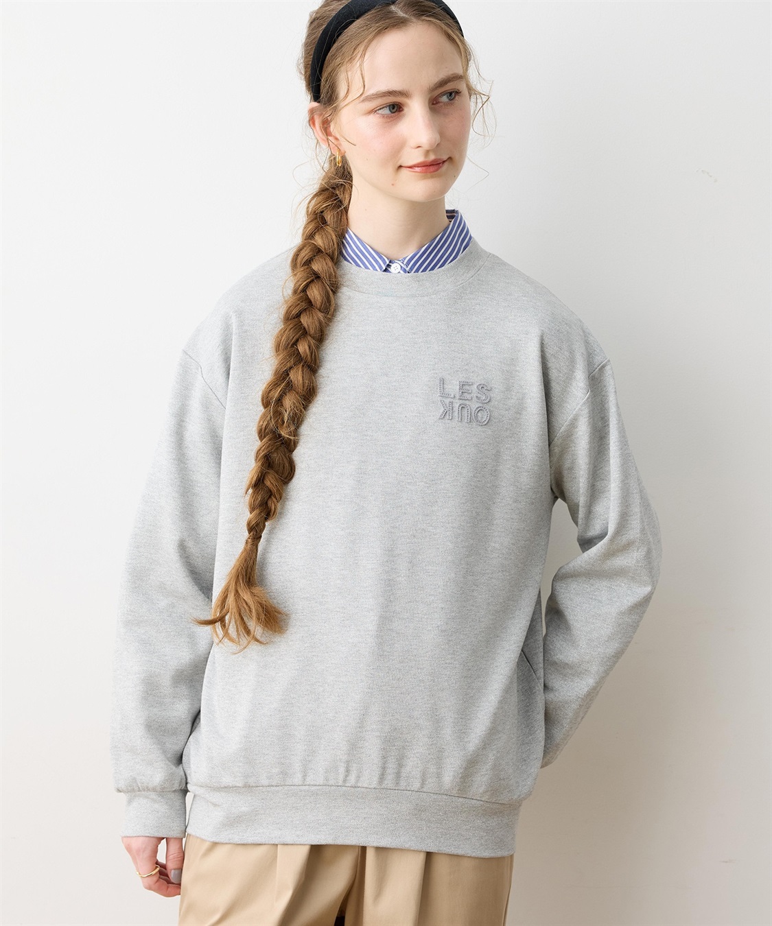 LE SOUK HOLIDAY 刺しゅうロゴスウェットライクプルオーバー_sub_1