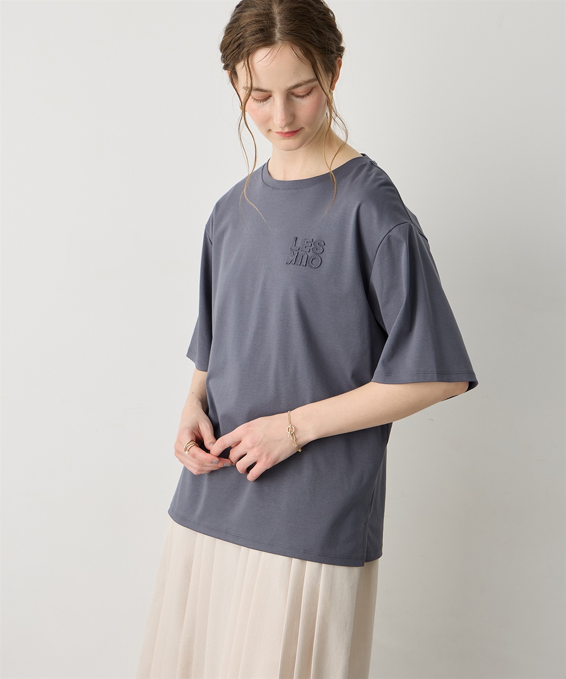 LE SOUK HOLIDAY ワッペンロゴTシャツ【接触冷感・吸水速乾】_sub_14