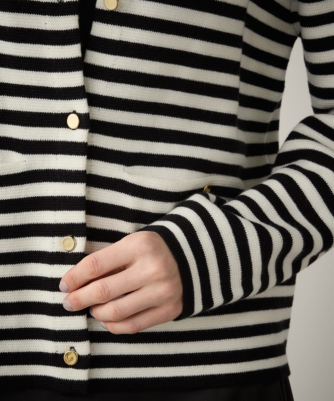 LE SOUK HOLIDAY 金ボタンクルーネックカーディガン_sub_19