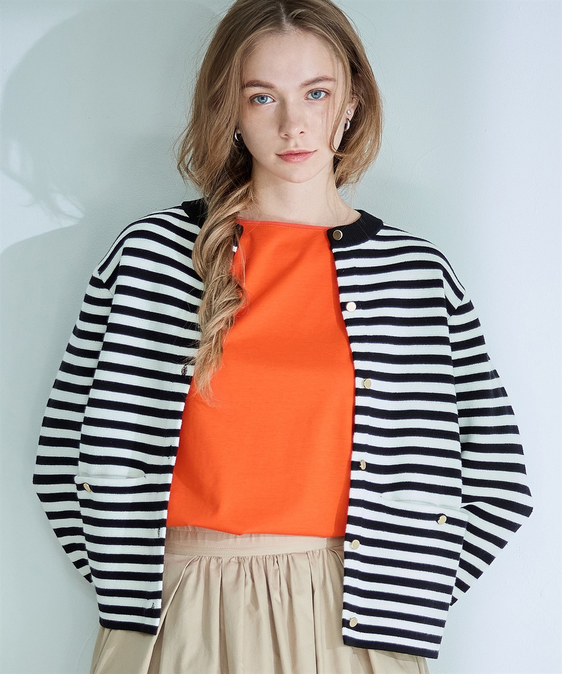 LE SOUK HOLIDAY 金ボタンクルーネックカーディガン_sub_20