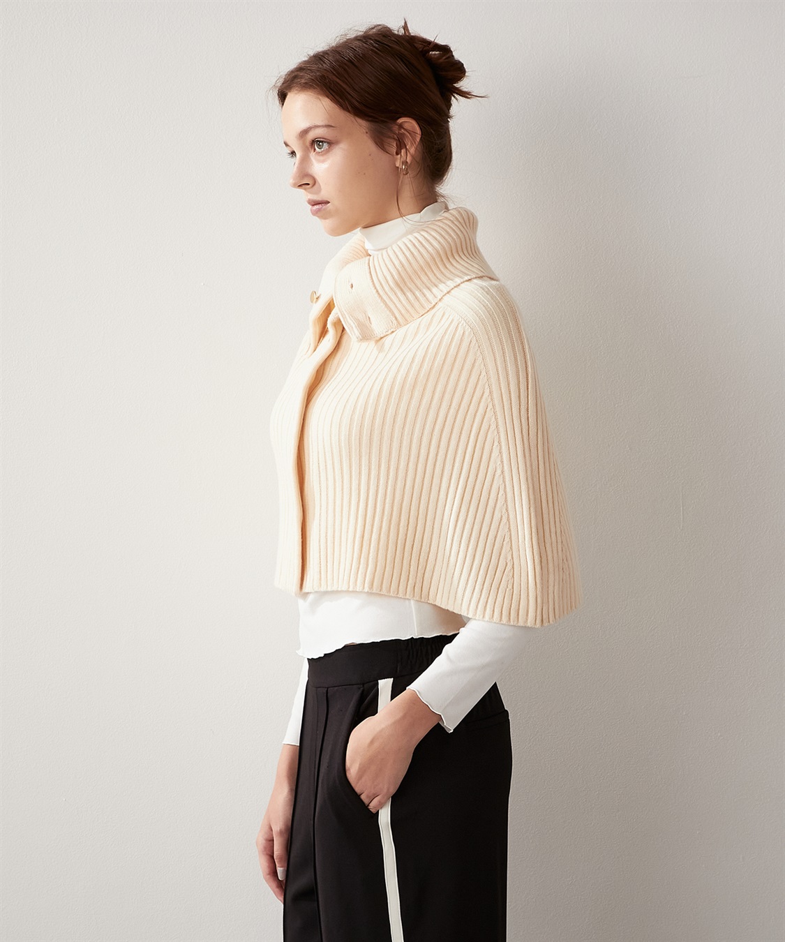 LE SOUK HOLIDAY 金ボタン ニットポンチョ_sub_3