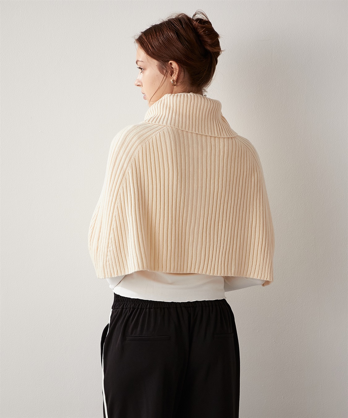 LE SOUK HOLIDAY 金ボタン ニットポンチョ_sub_4