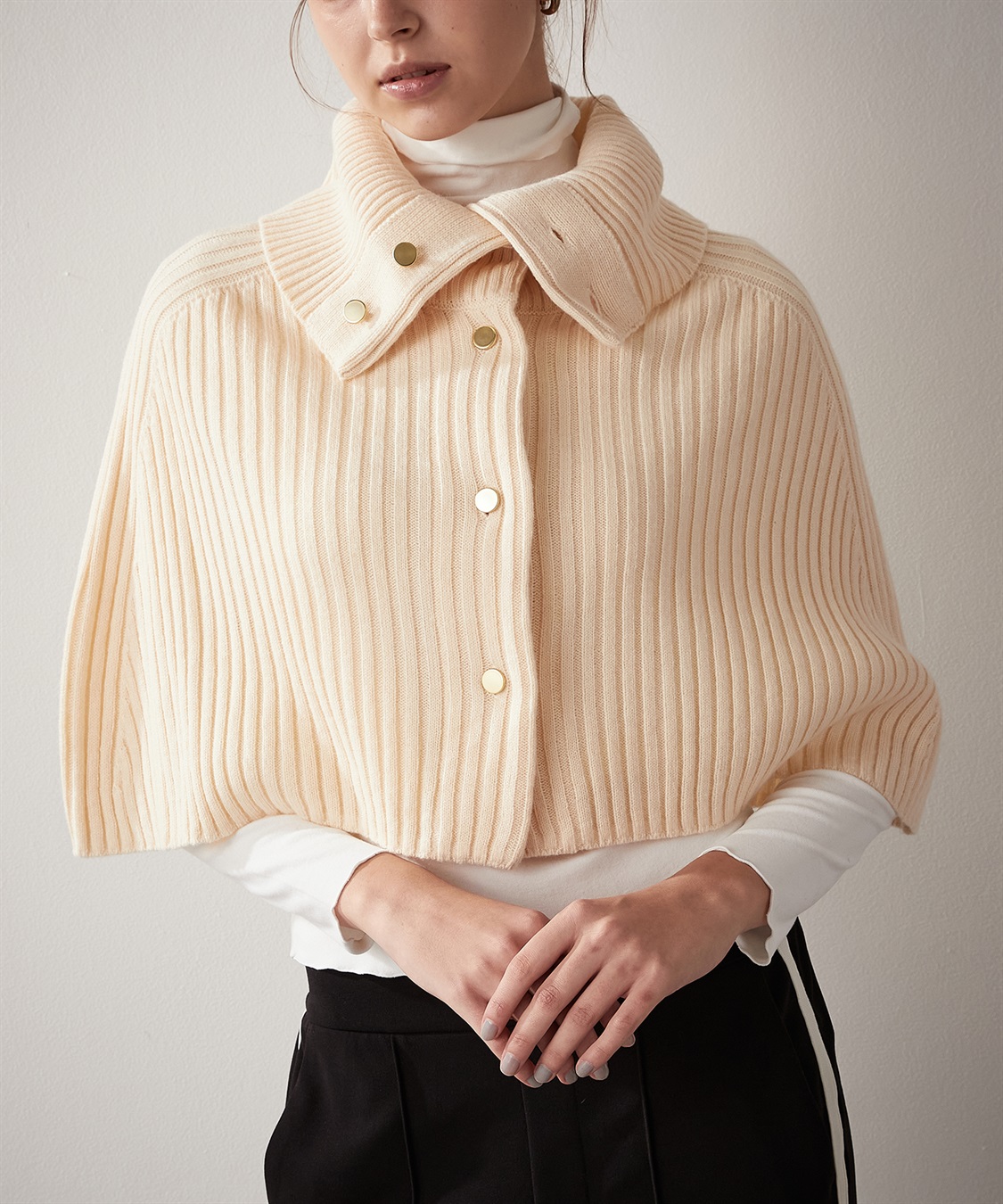 LE SOUK HOLIDAY 金ボタン ニットポンチョ_sub_7