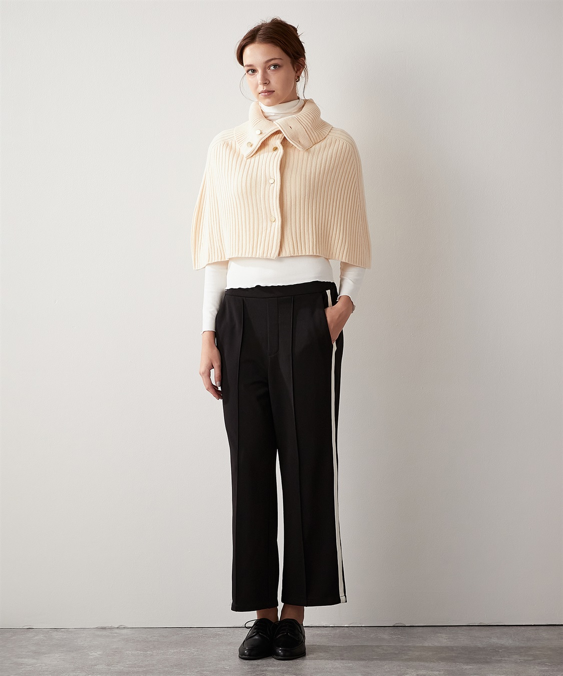 LE SOUK HOLIDAY 金ボタン ニットポンチョ_sub_8