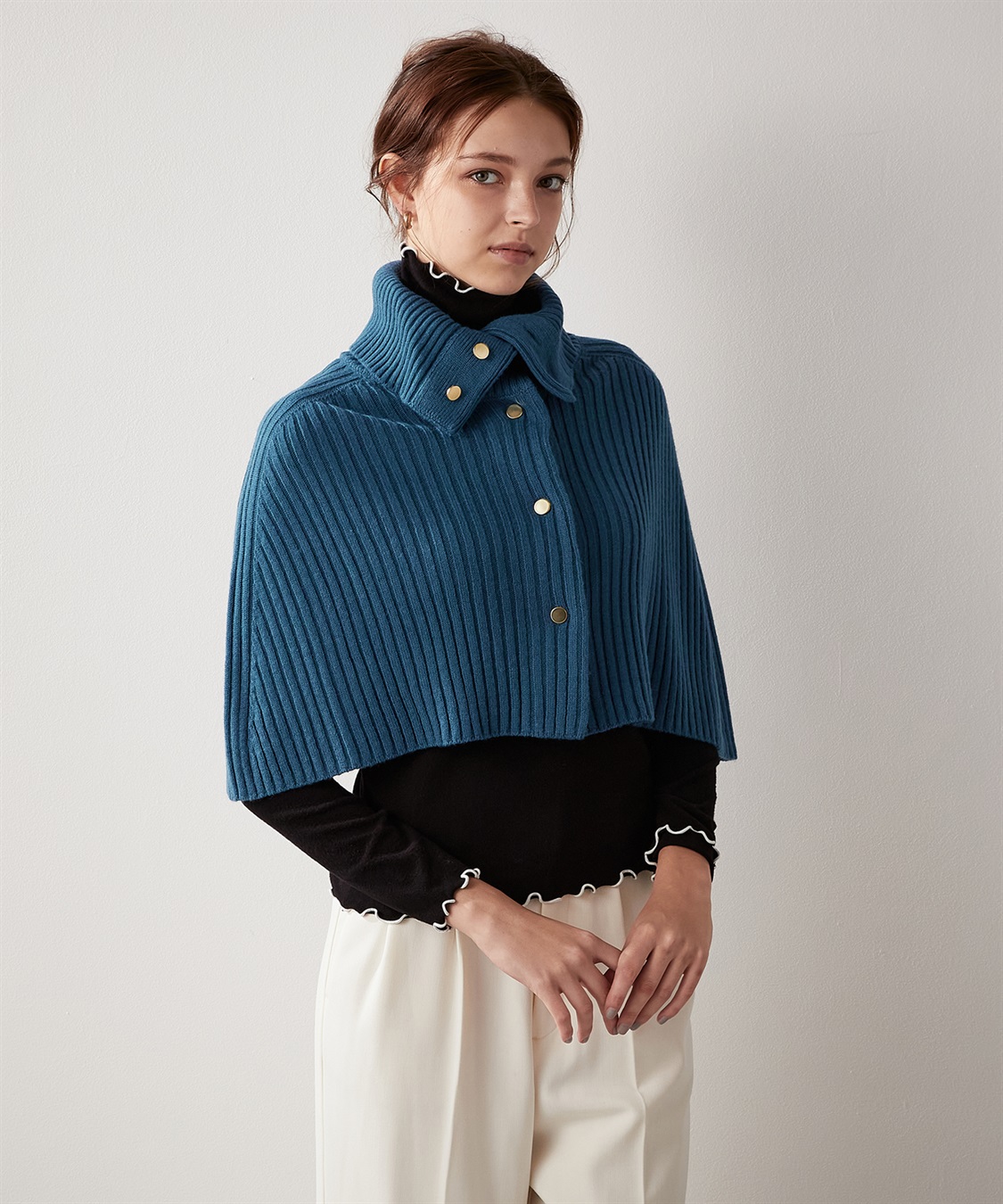 LE SOUK HOLIDAY 金ボタン ニットポンチョ_sub_16