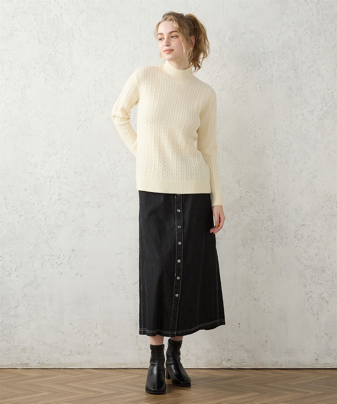 ケーブルニット ハイネックプルオーバー LE SOUK HOLIDAY｜クロス